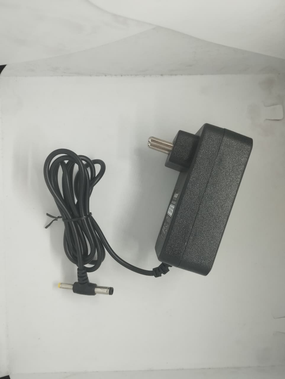 URICOM 12V 2A ADAPTOR ADAPTER POWER SUPPLY DUAL PIN