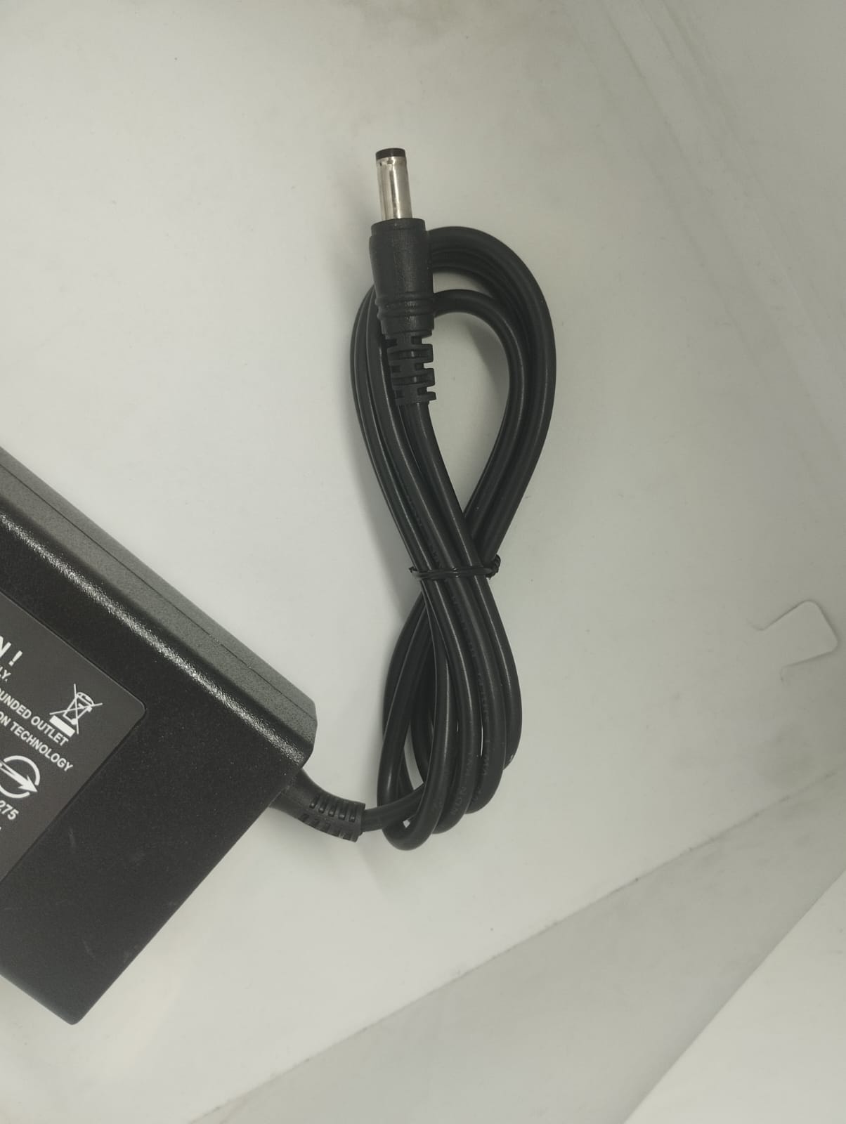 URICOM 24V 3A ADAPTOR ADAPTER POWER SUPPLY DUAL PIN