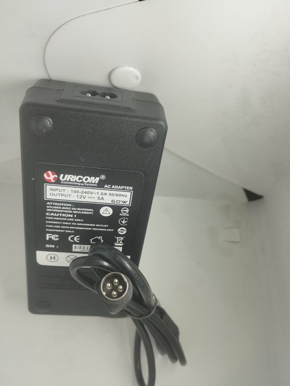 URICOM 12V 5A ADAPTOR ADAPTER POWER SUPPLY 4 PIN